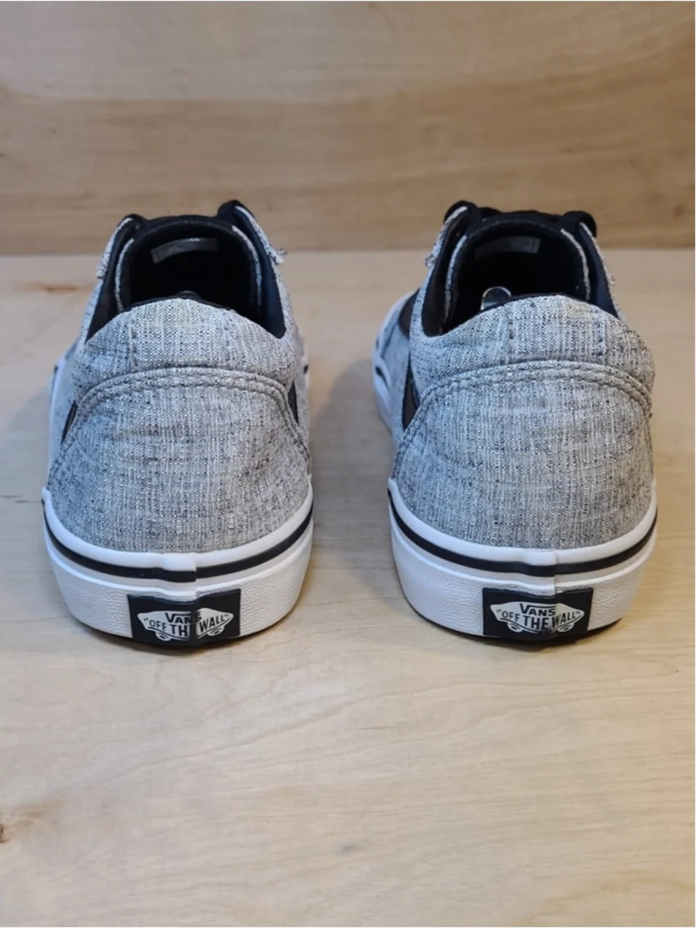 Vans Ward Textile Gray and White Sneakers Size 3.5Y/5 Womens
